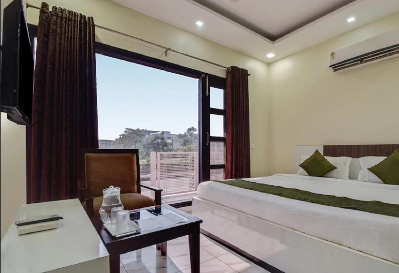 The Shashank Villa Panchkula Exterior foto